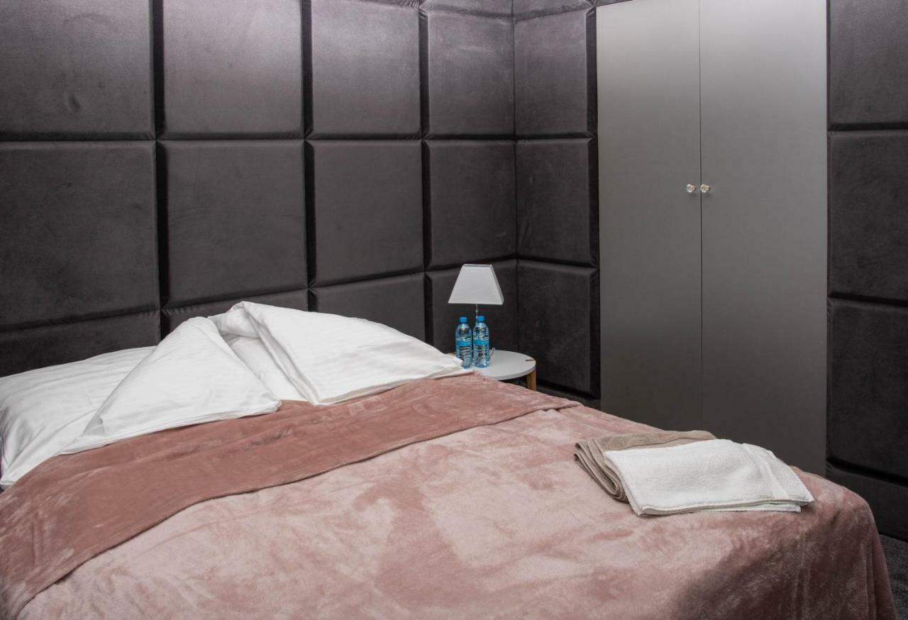 Apartamenty Centrum- Kochanowskiego -Dawniej Two-Bedroom Apartment Zielona Góra Extérieur photo