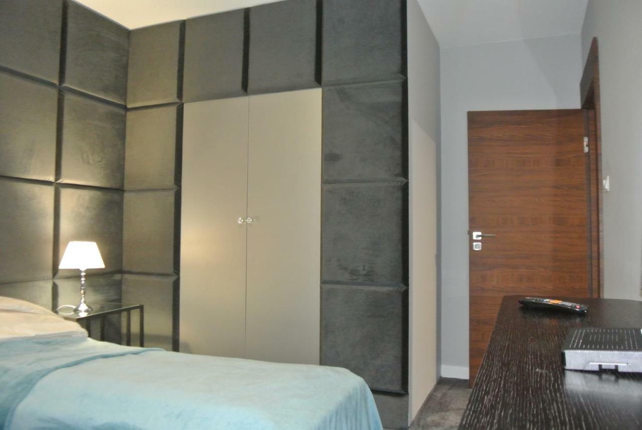 Apartamenty Centrum- Kochanowskiego -Dawniej Two-Bedroom Apartment Zielona Góra Extérieur photo
